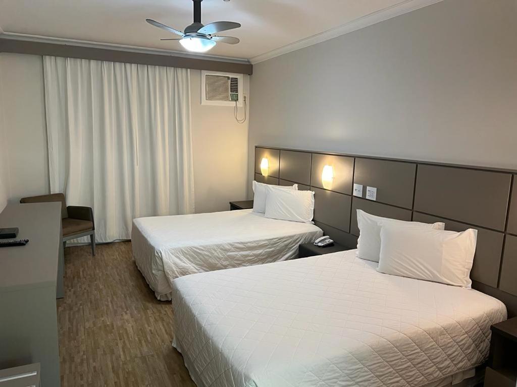 Itu Plaza Hotel Екстериор снимка