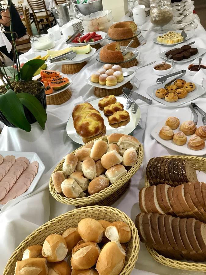 Itu Plaza Hotel Екстериор снимка